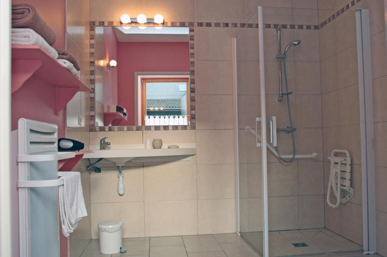 ブヴィーヌ Ferme Brocart Bed & Breakfast エクステリア 写真